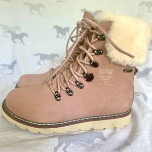 Women's Royal Canadian Pink Winter Boots waterproof Shearling Nearly New size 9